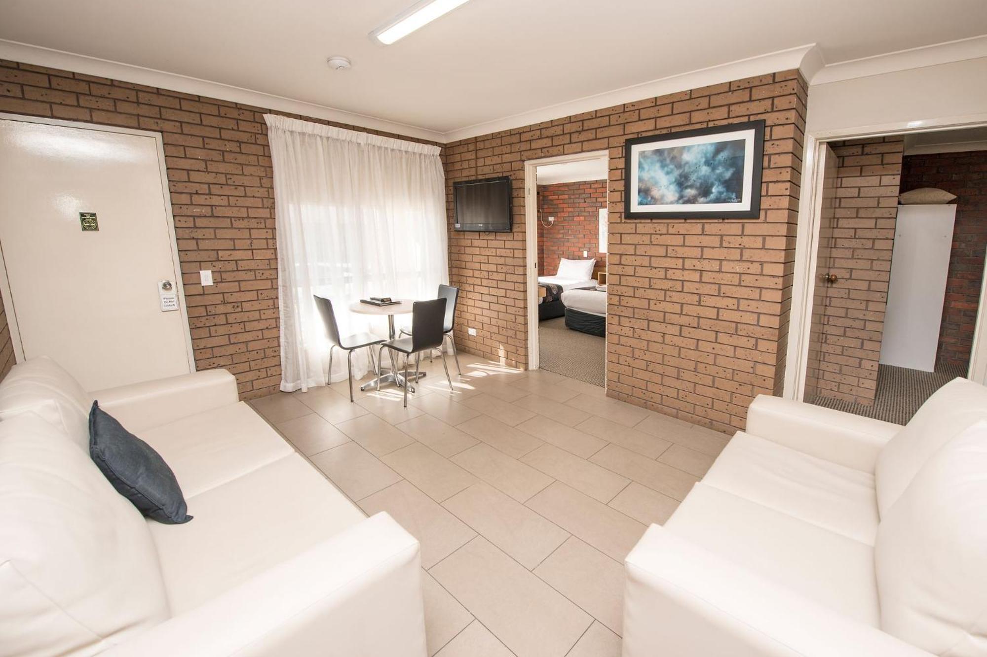 Jacaranda Holiday Units Swan Hill Exterior foto