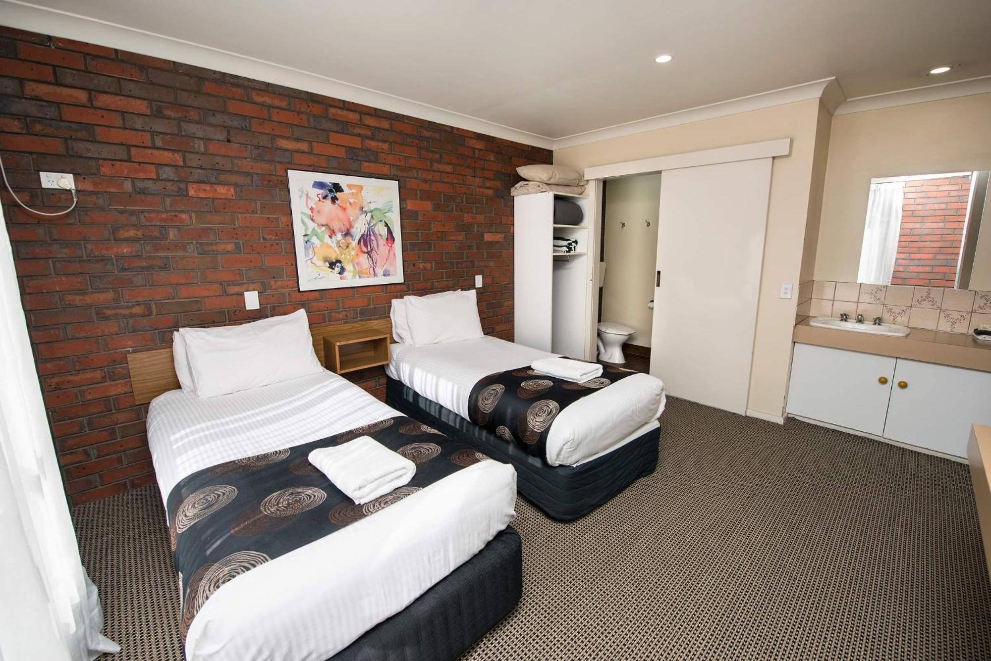 Jacaranda Holiday Units Swan Hill Exterior foto