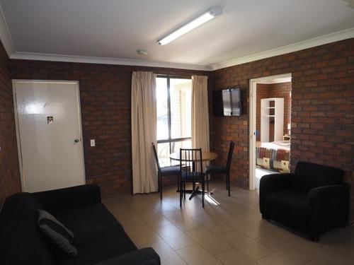 Jacaranda Holiday Units Swan Hill Exterior foto